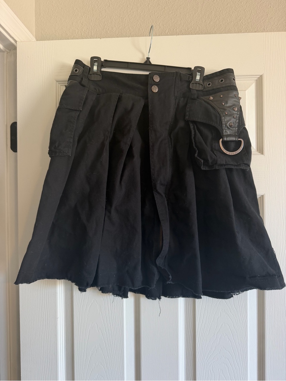 GRAIL 🔥 Lip Service Vintage Utility Mini Skirt